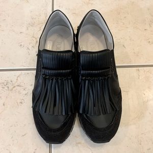 Tod's slip on sneaker